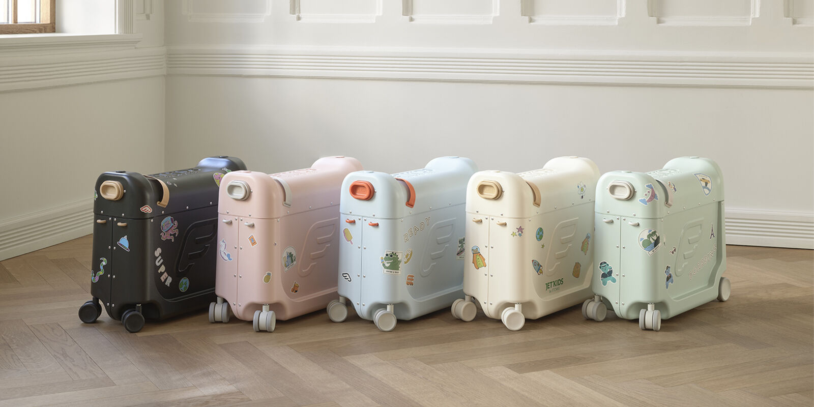 Ride on Suitcase for Kids Jetkids BedBox by Stokke